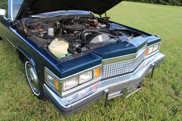 Cadillac DeVille 1979 image number 18