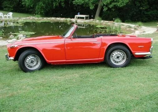 Triumph TR250 1968 image number 2