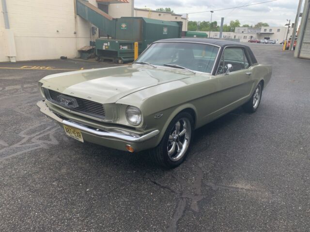 Ford Mustang 1966 image number 1