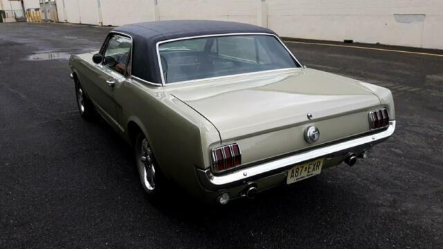 Ford Mustang 1966 image number 7