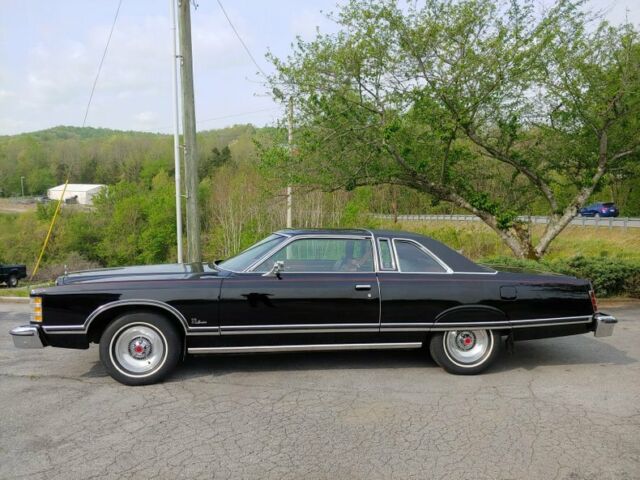 Ford LTD Landau 1978 image number 9