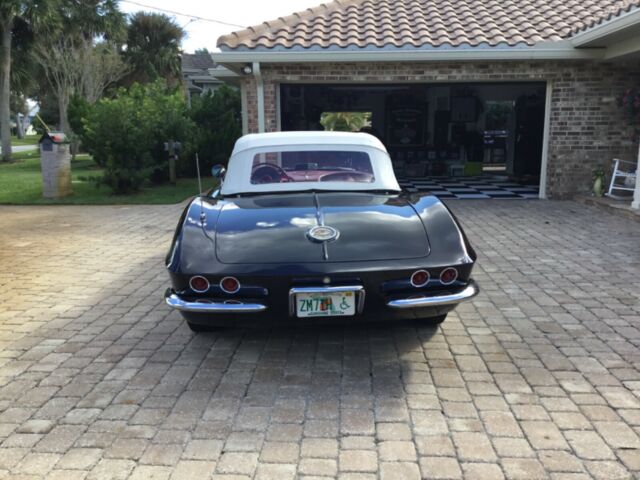 Chevrolet Corvette 1962 image number 7