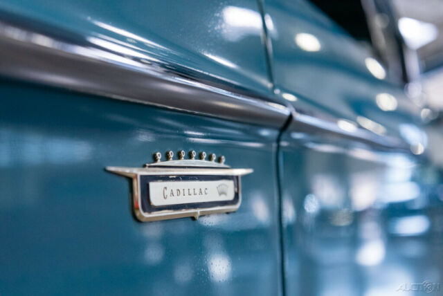 Cadillac Series 62 1958 image number 3