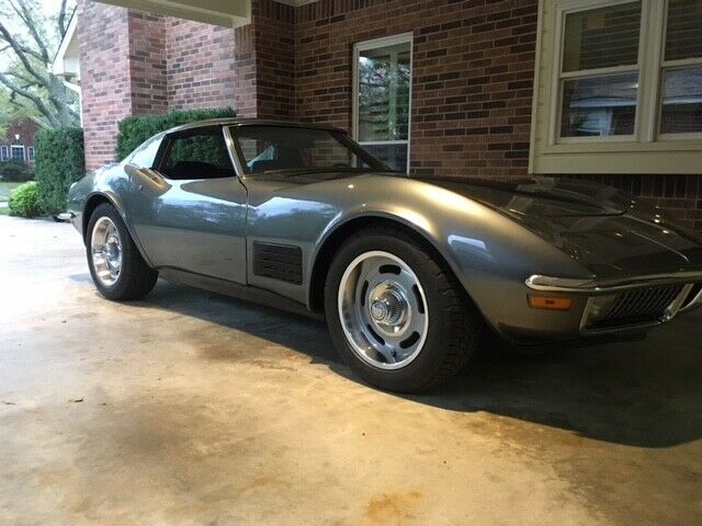 Chevrolet Corvette 1971 image number 2