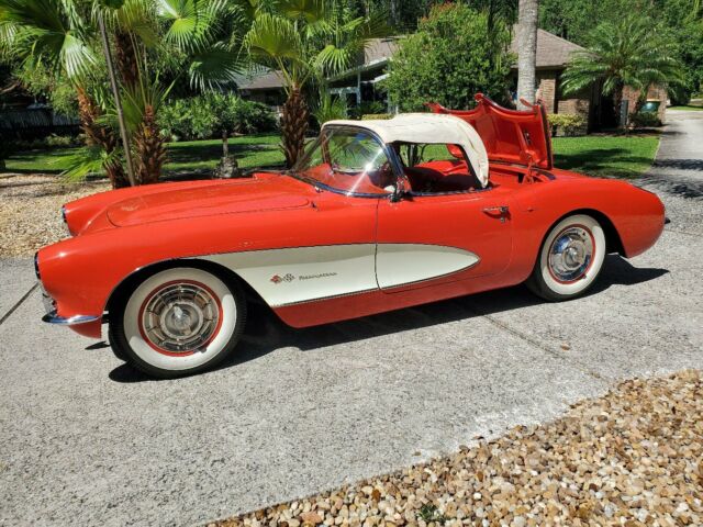 Chevrolet Corvette 1957 image number 1