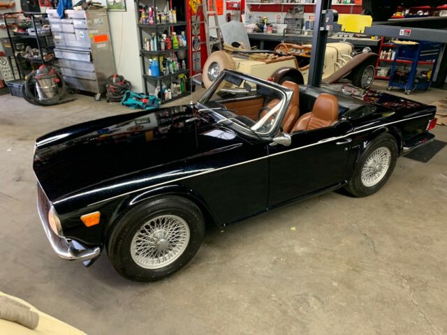 Triumph TR-6 1971 image number 1