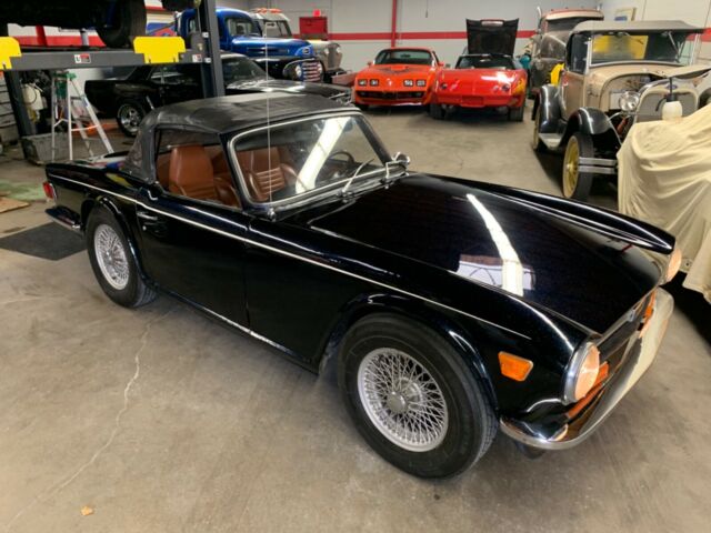 Triumph TR-6 1971 image number 3