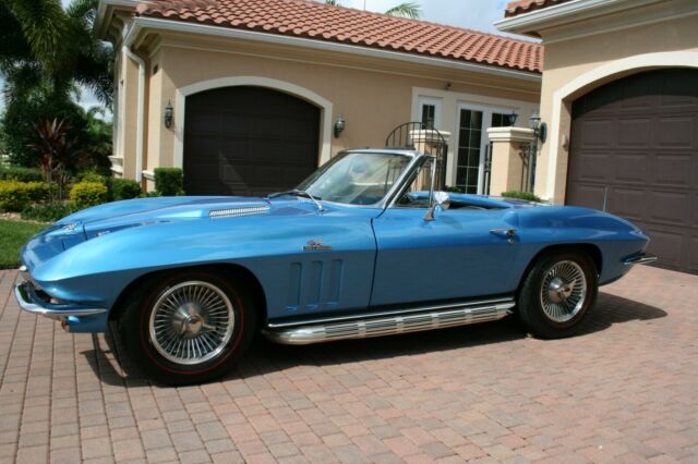 Chevrolet Corvette 1966 image number 1