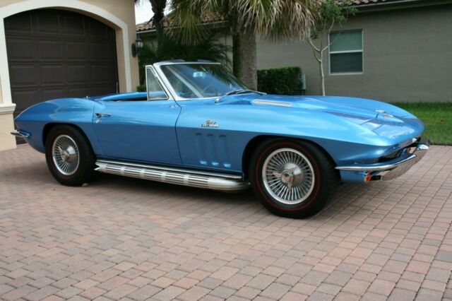 Chevrolet Corvette 1966 image number 30