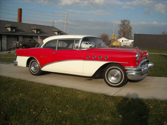 Buick Special 1955 image number 2