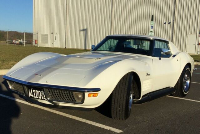 Chevrolet Corvette 1970 image number 12