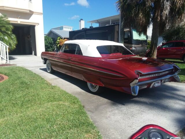 Oldsmobile Eighty-Eight 1961 image number 35