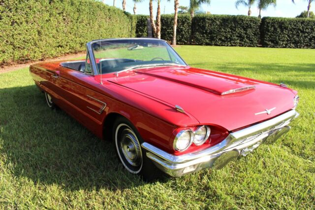 Ford Thunderbird 1965 image number 29