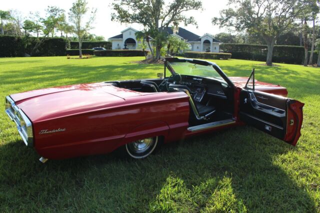 Ford Thunderbird 1965 image number 38