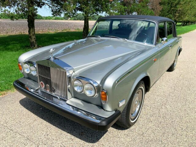 Rolls-Royce Silver Shadow 1976 image number 2