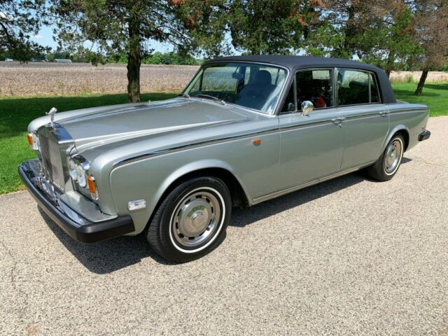 Rolls-Royce Silver Shadow 1976 image number 25