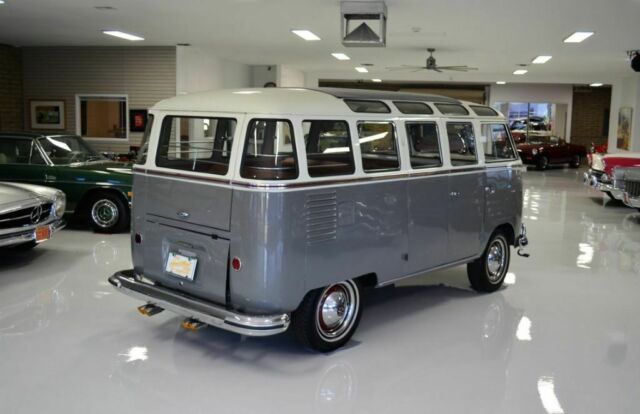 Volkswagen 23 Window Microbus 1958 image number 33