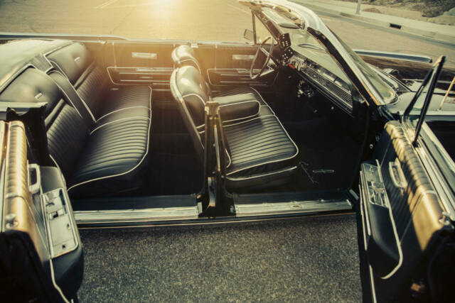 Lincoln Continental 1965 image number 7