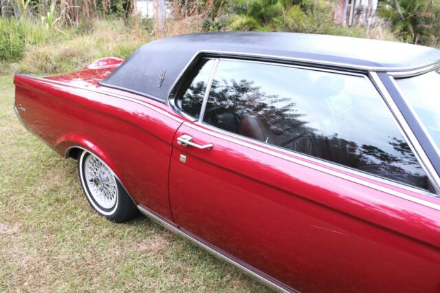 Lincoln Continental 1969 image number 31