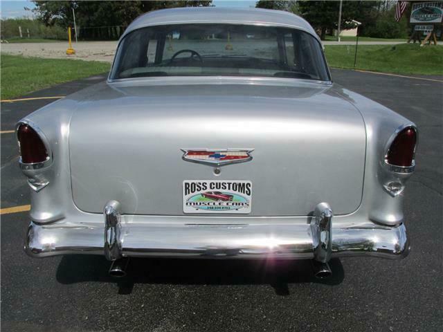 Chevrolet Bel Air/150/210 1955 image number 12