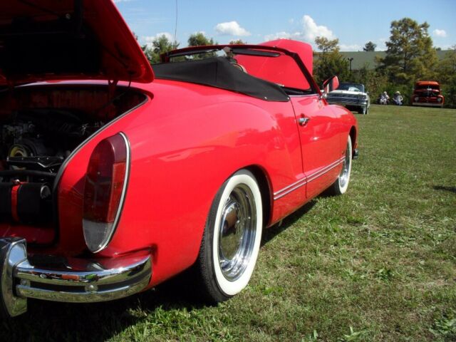 Volkswagen Karmann Ghia 1973 image number 31