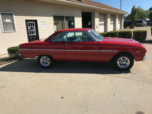 Ford Falcon 1963 image number 17