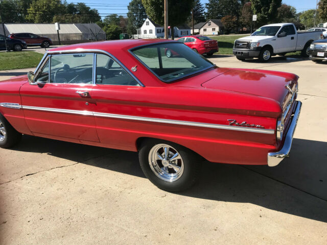 Ford Falcon 1963 image number 19