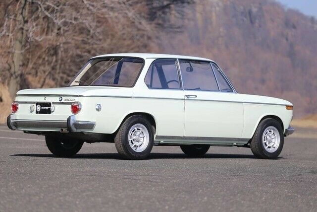 BMW 1600 1968 image number 22