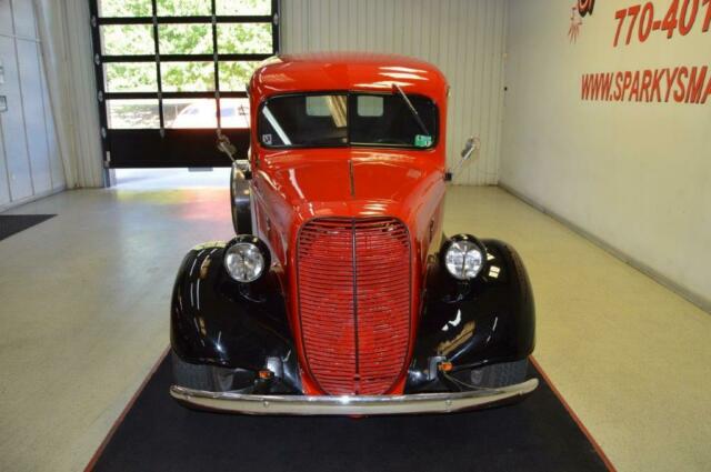 Ford Panel Truck 1937 image number 1