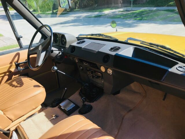 Land Rover Range Rover 1978 image number 27