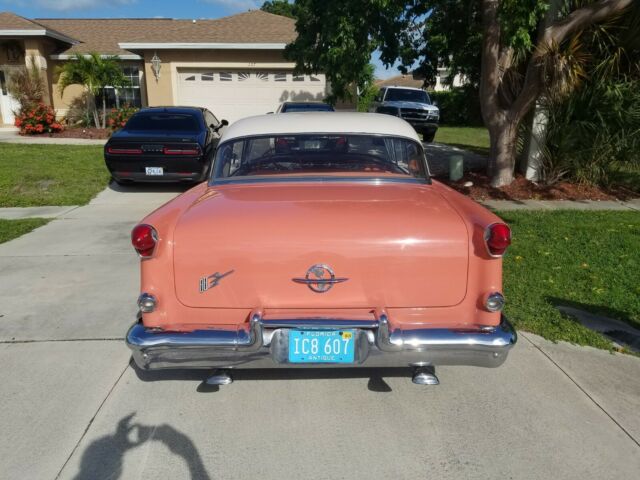 Oldsmobile Eighty-Eight 1955 image number 20