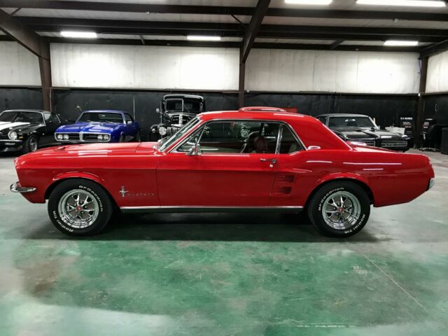 Ford Mustang 1967 image number 1