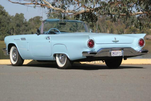 Ford Thunderbird 1957 image number 22