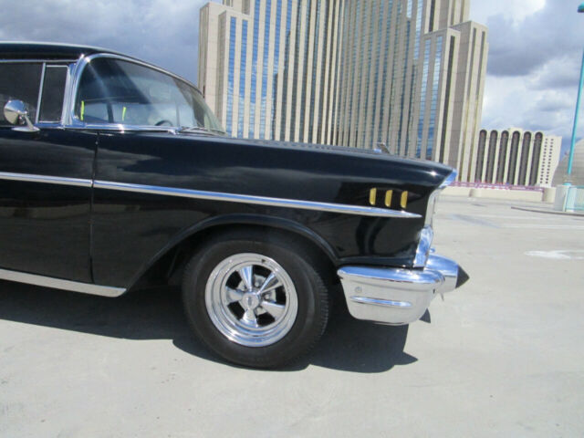 Chevrolet Bel Air/150/210 1957 image number 10