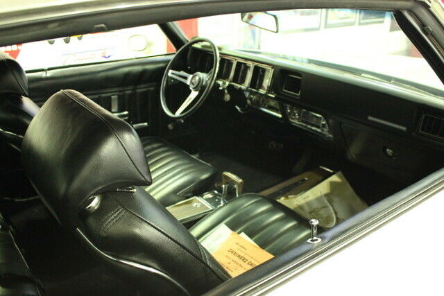 Buick Grand Sport 1971 image number 22