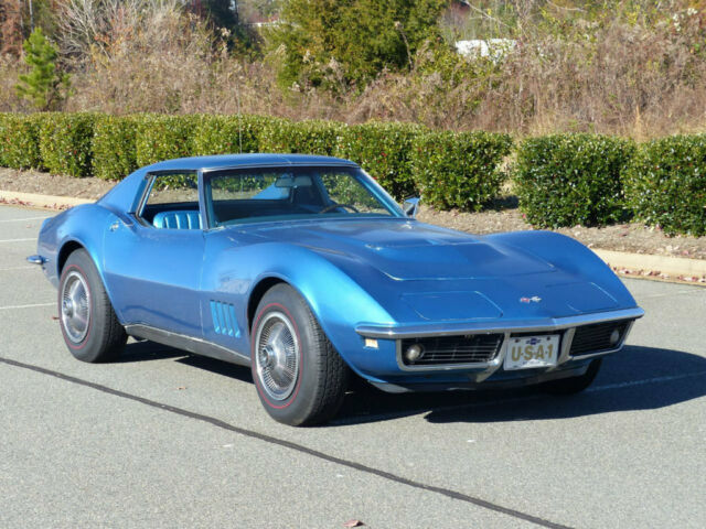 Chevrolet Corvette 1968 image number 2