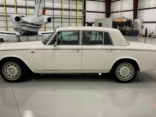 Rolls-Royce Silver Shadow 1979 image number 17