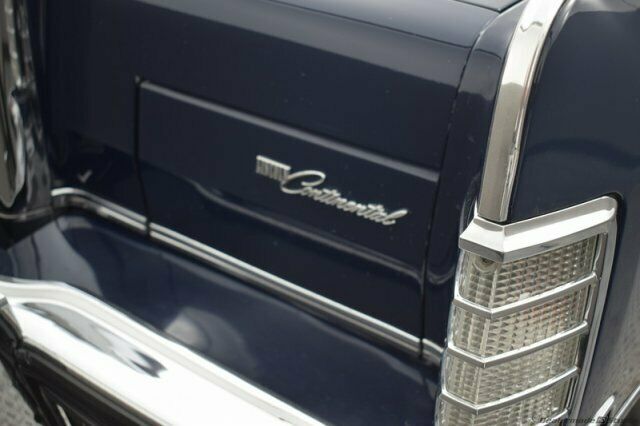 Lincoln CONTINENTAL COUPE 1977 image number 19