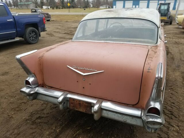 Chevrolet Bel Air/150/210 1957 image number 24