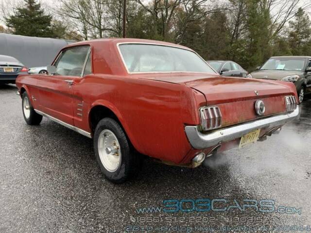 Ford Mustang 1966 image number 19