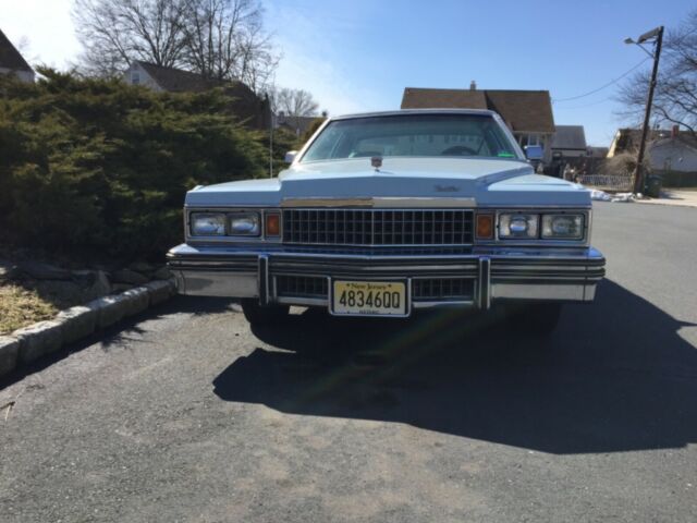 Cadillac DeVille 1978 image number 1