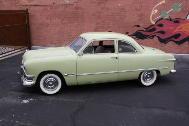 Ford custom 1950 image number 2