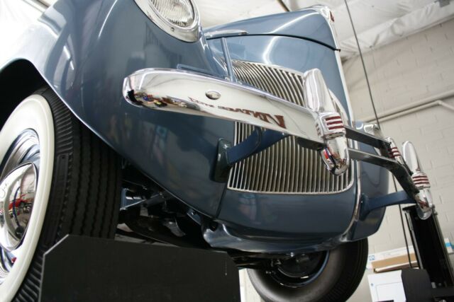 Lincoln MKZ/Zephyr 1941 image number 29