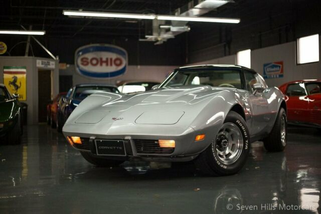 Chevrolet Corvette 1979 image number 0