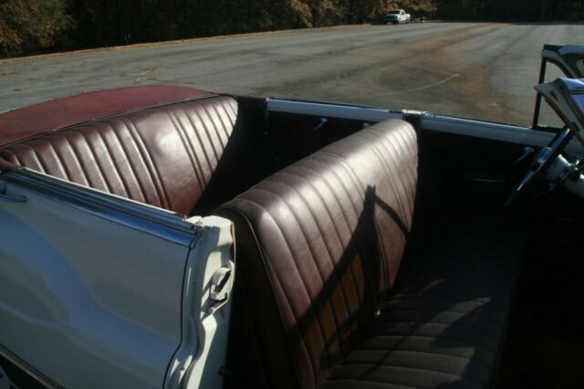 Buick Super 1951 image number 36