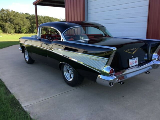 Chevrolet Bel Air/150/210 1957 image number 19