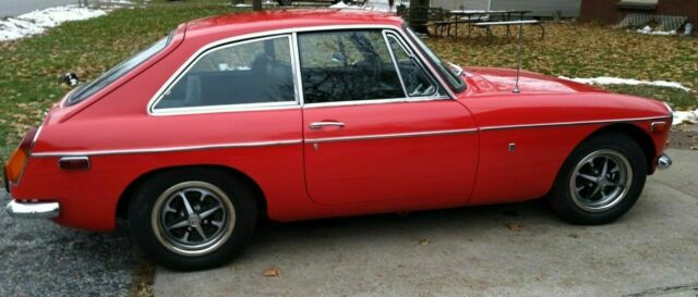 MG MGB 1971 image number 0