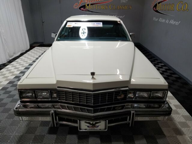 Cadillac DeVille 1977 image number 26