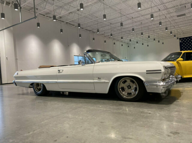 Chevrolet Impala 1963 image number 0