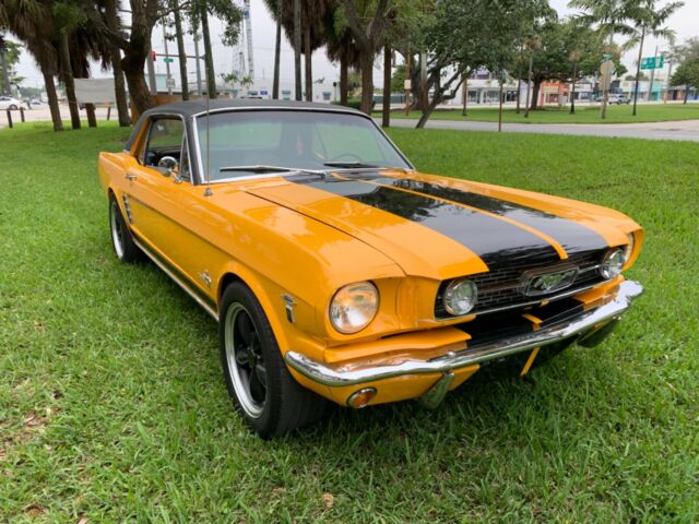 Ford Mustang 1966 image number 2